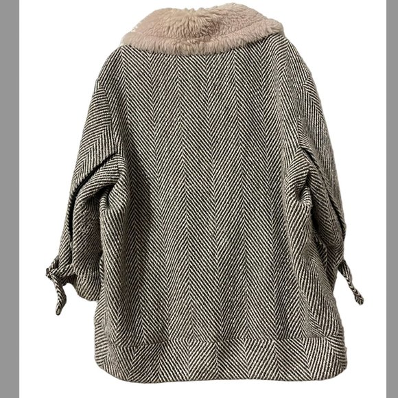 Macy Mccoy Wool White+Gray Stripe Oversize Coat Fits (S-L) - Picture 6 of 6